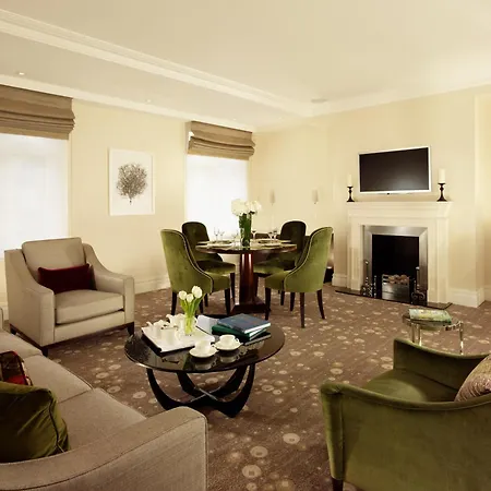 Taj 51 Buckingham Gate Suites And Residences-2